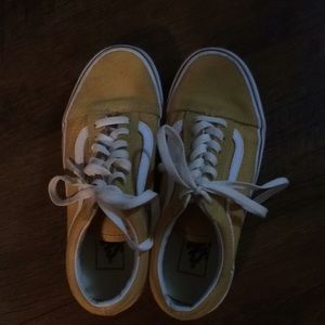 Women’s size 6 Vans